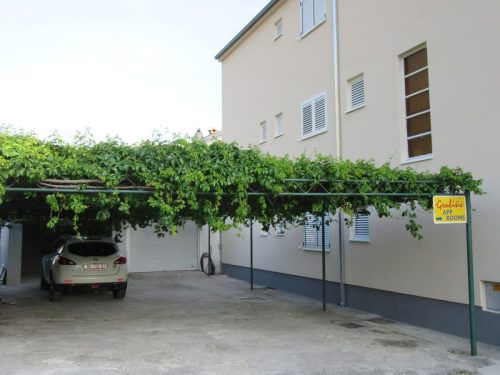 f78e815589f0f03311110a29f2ee6529_320367