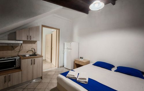 kuca-dioskuri-neos-marmaras-114-15