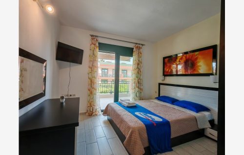 kuca-stefania-nikiti-99-3