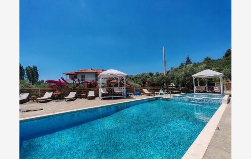 kuca-zeppos-garden-simonitiko-139-2