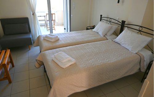 vila-keras-pefki-7338-1