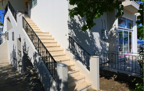 vila-keras-pefki-7338-8