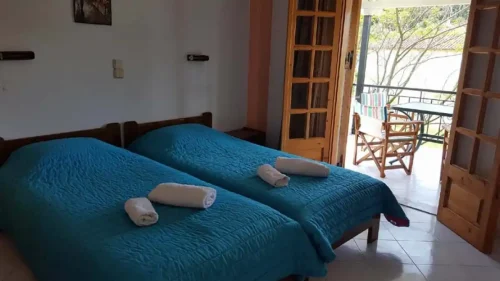 vila-spyros-sivota-11